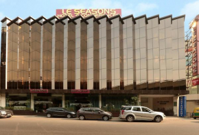 Гостиница Airport Hotel Le Seasons New Delhi  Нью-Дели